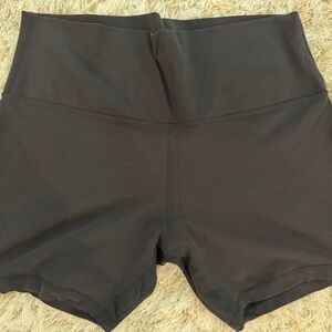 Lululemon - Black Size 14 short bike shorts - Excellent condition!